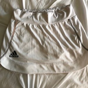 Adidas white tennis skirt